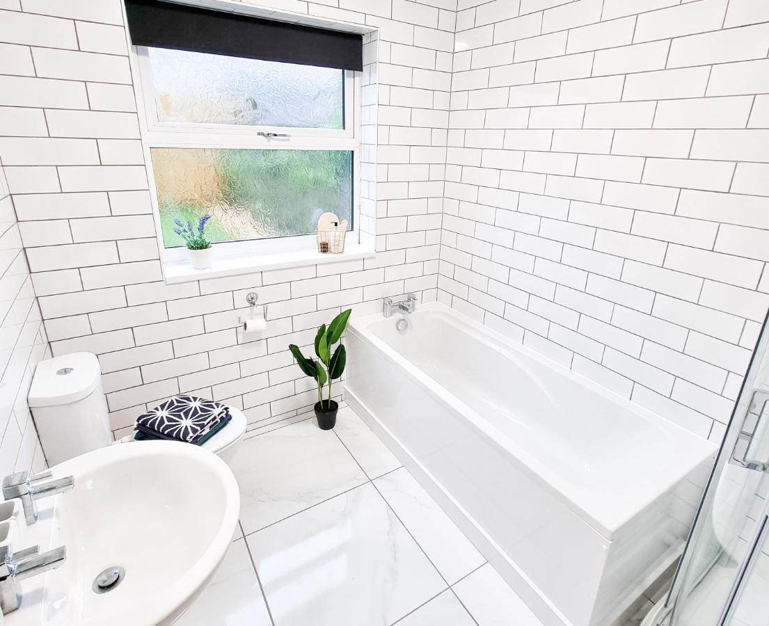 Spacious 3-Bed Near The City Centre Swansea Exterior foto