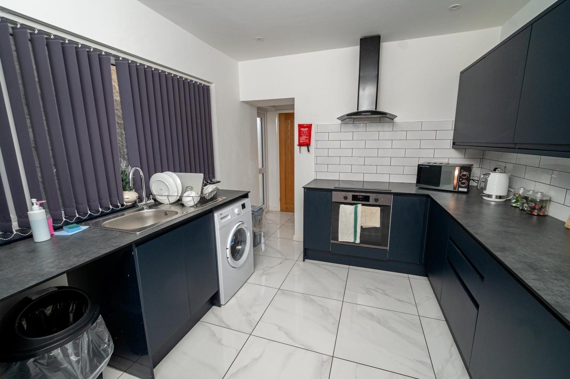 Spacious 3-Bed Near The City Centre Swansea Exterior foto